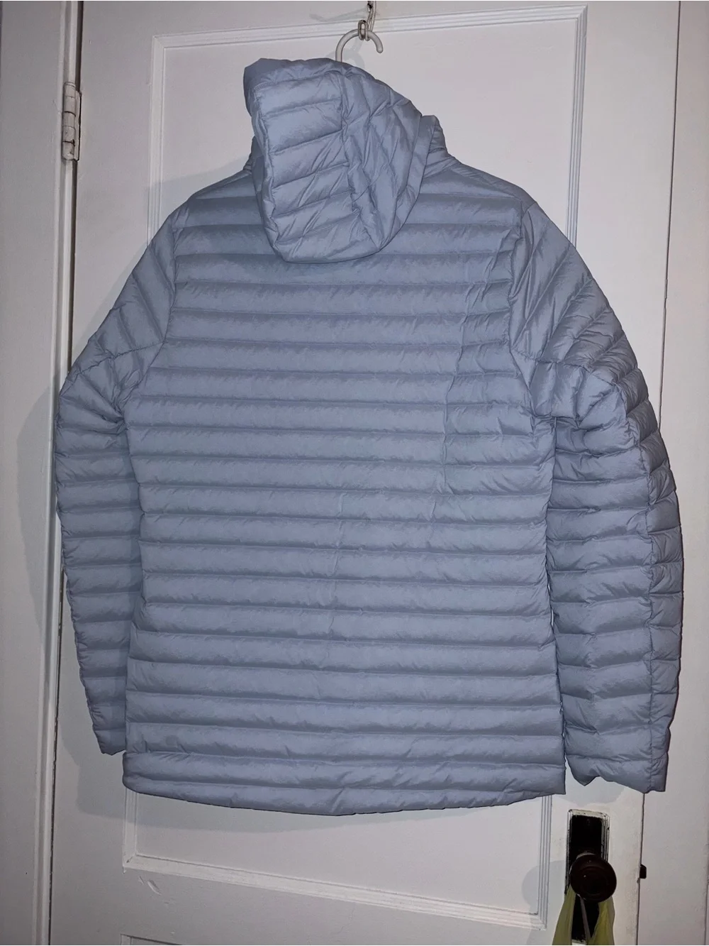 NWOT Lululemon size 14 Blue Packable Puffer Jacket with Hood - Picture 4 of 5